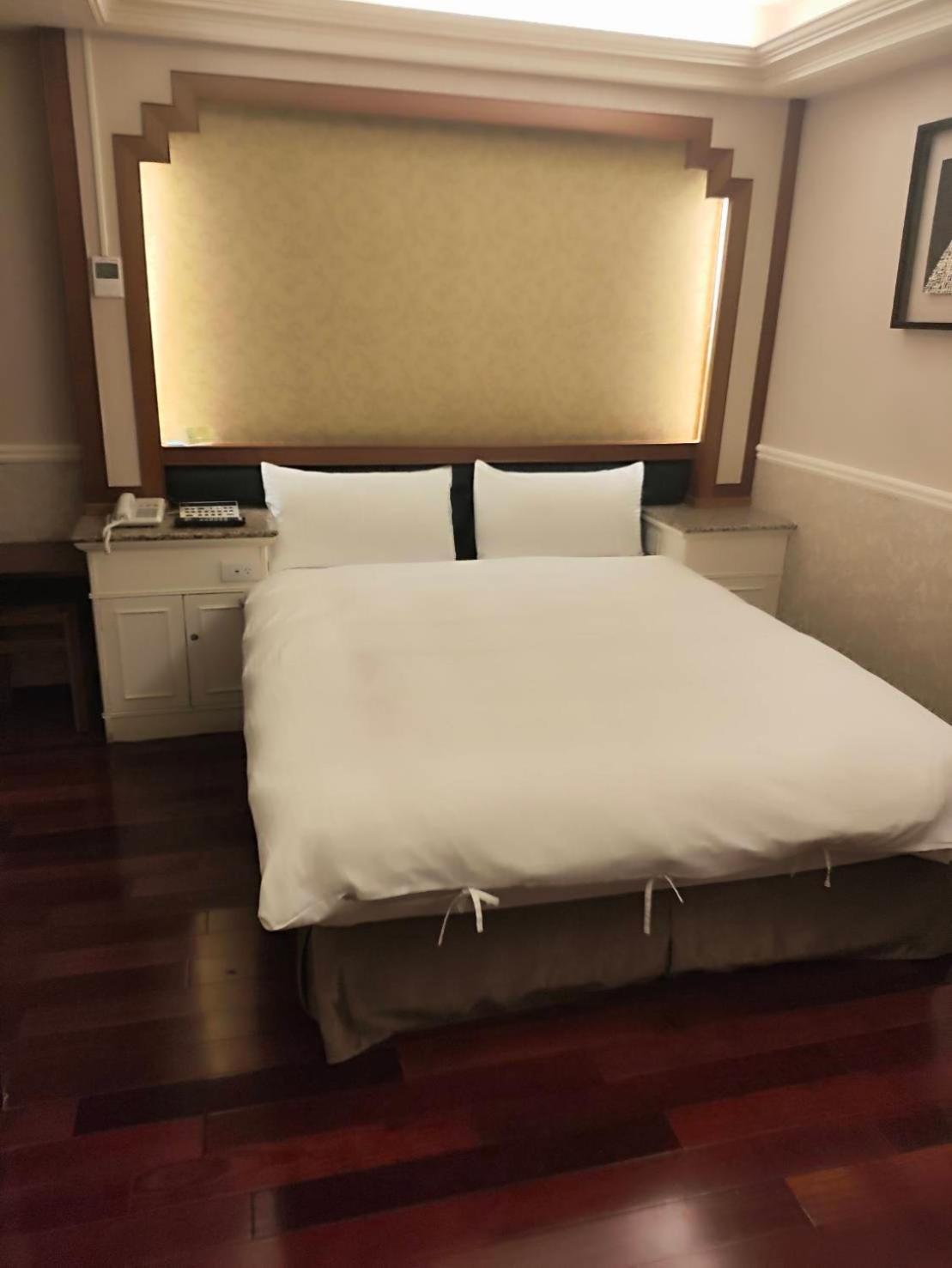 Gawa Hotel Taipei Bagian luar foto